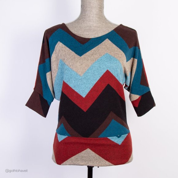 🌹3/$20🌹 Ardene Colour Block Sweater - Picture 1 of 3